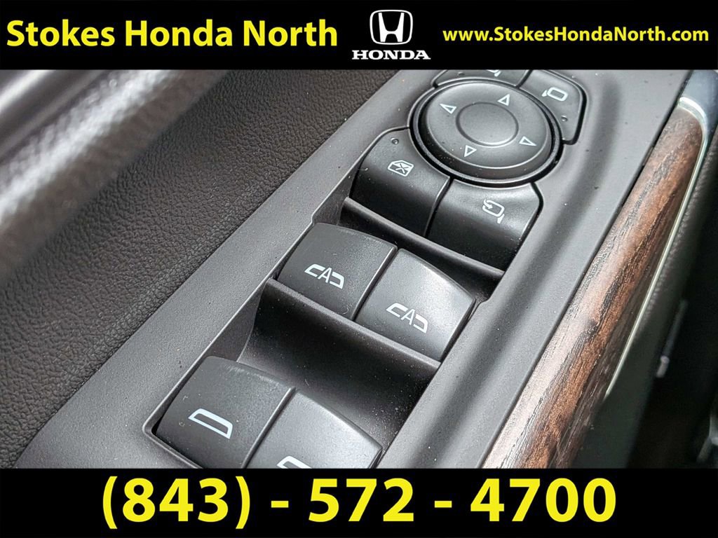Used 2022 GMC Sierra 1500 Denali w/ Denali Reserve Package AWD/4WD image 32