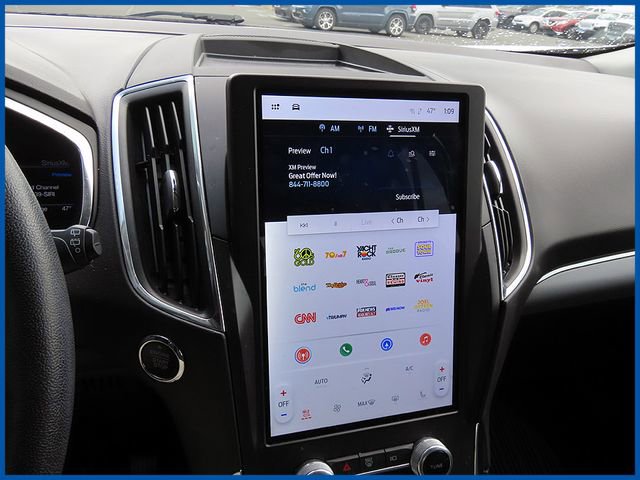 Used 2021 Ford Edge Titanium w/ Class II Trailer Tow Package image 16