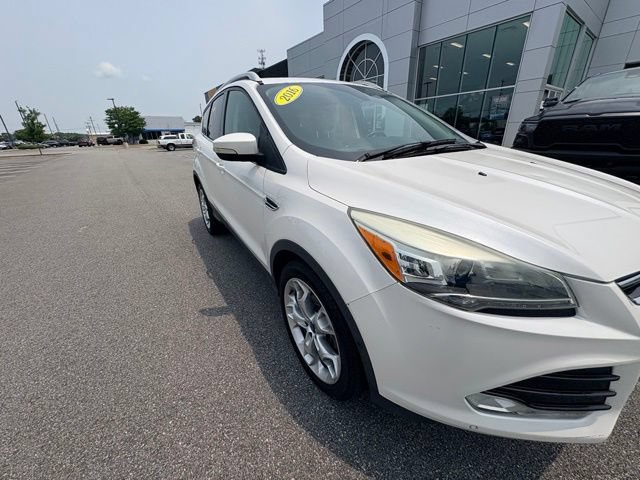 Used 2016 Ford Escape Titanium w/ Equipment Group 301A FWD image 12