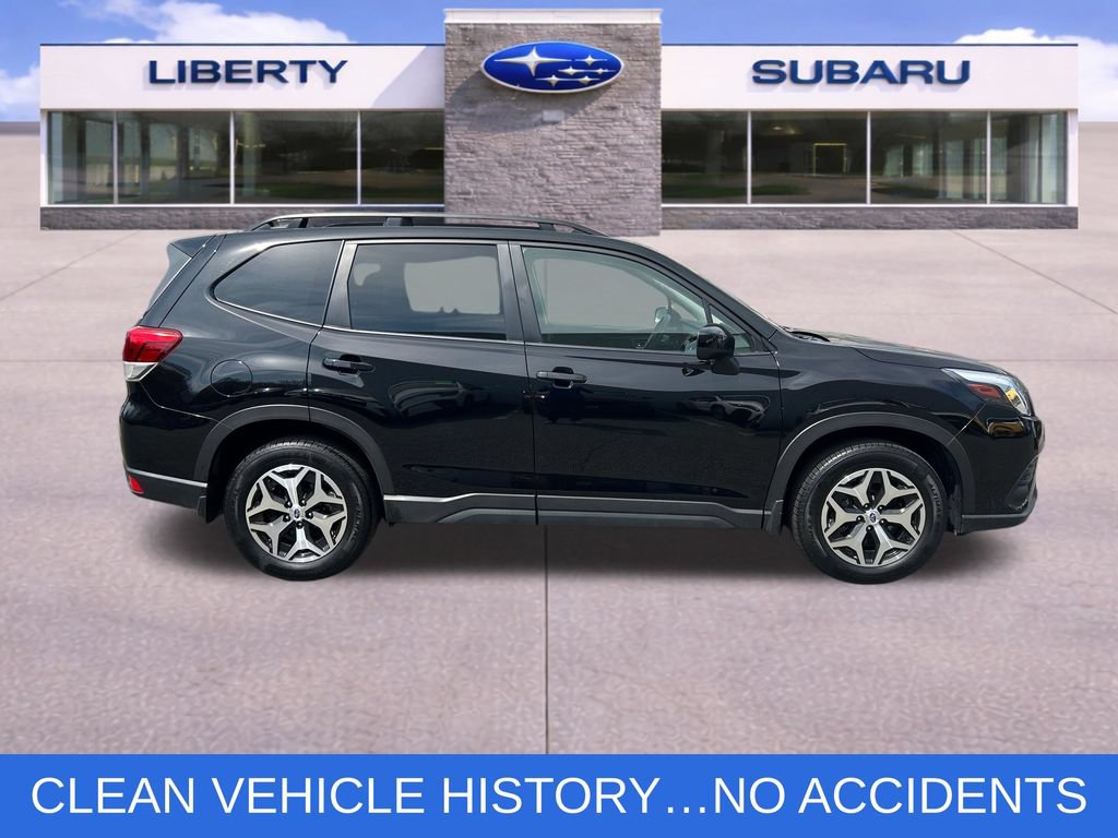 New 2023 Subaru Forester Premium AWD/4WD image 2