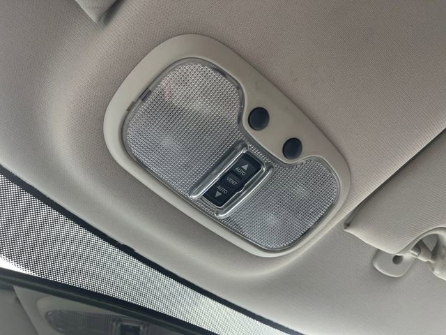 Used 2014 Jeep Patriot High Altitude image 27