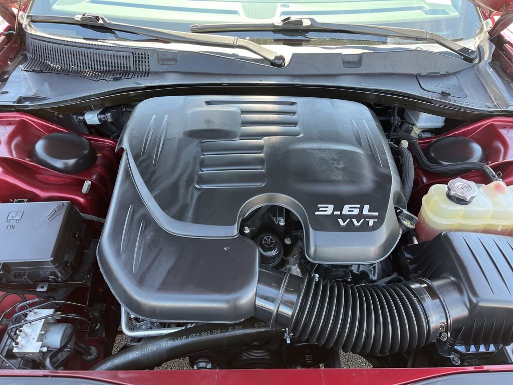 Used 2023 Dodge Charger SXT w/ Blacktop Package image 12