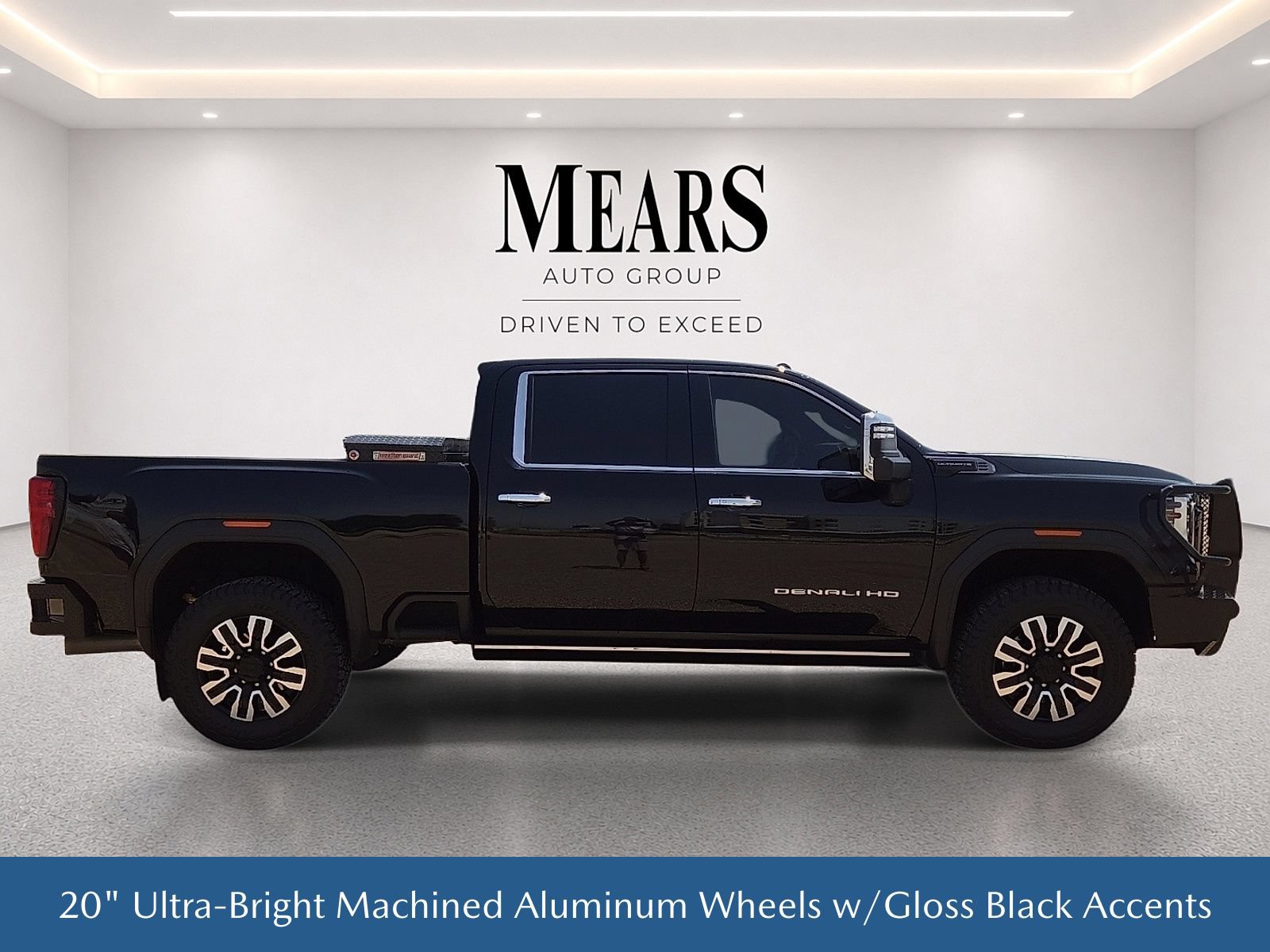 Used 2026 GMC Sierra 2500 Denali Ultimate w/ Max Trailering Package AWD/4WD image 7