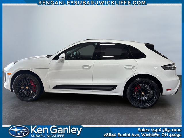 Used 2025 Porsche Macan GTS AWD/4WD image 2
