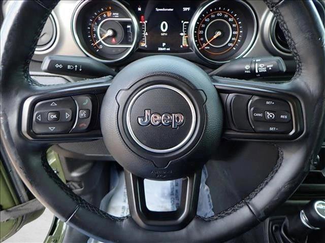Used 2022 Jeep Gladiator Sport image 11
