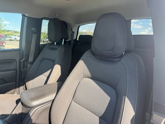 Used 2016 Chevrolet Colorado LT w/ LT Convenience Package AWD/4WD image 16