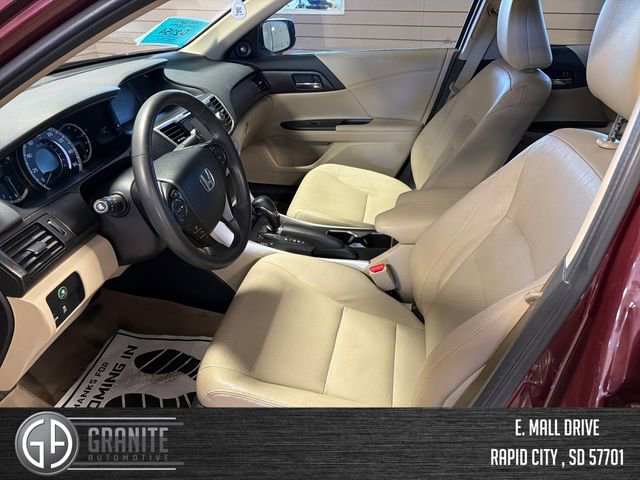 Used 2015 Honda Accord EX-L image 9