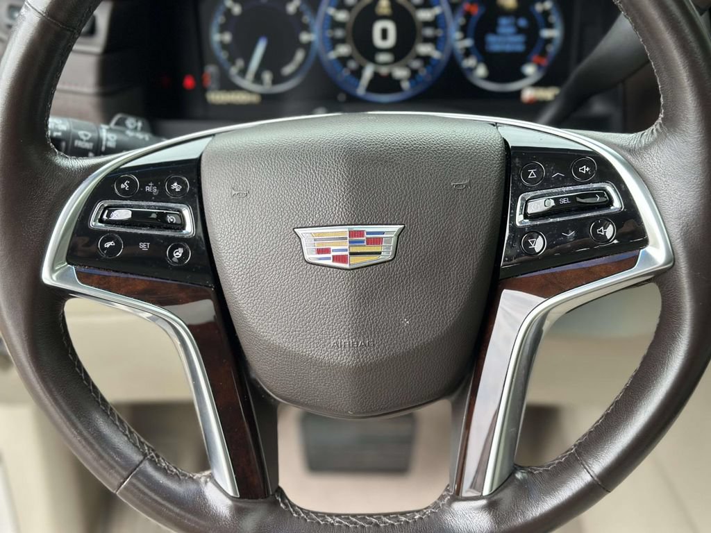 Used 2015 Cadillac Escalade Premium AWD/4WD image 32