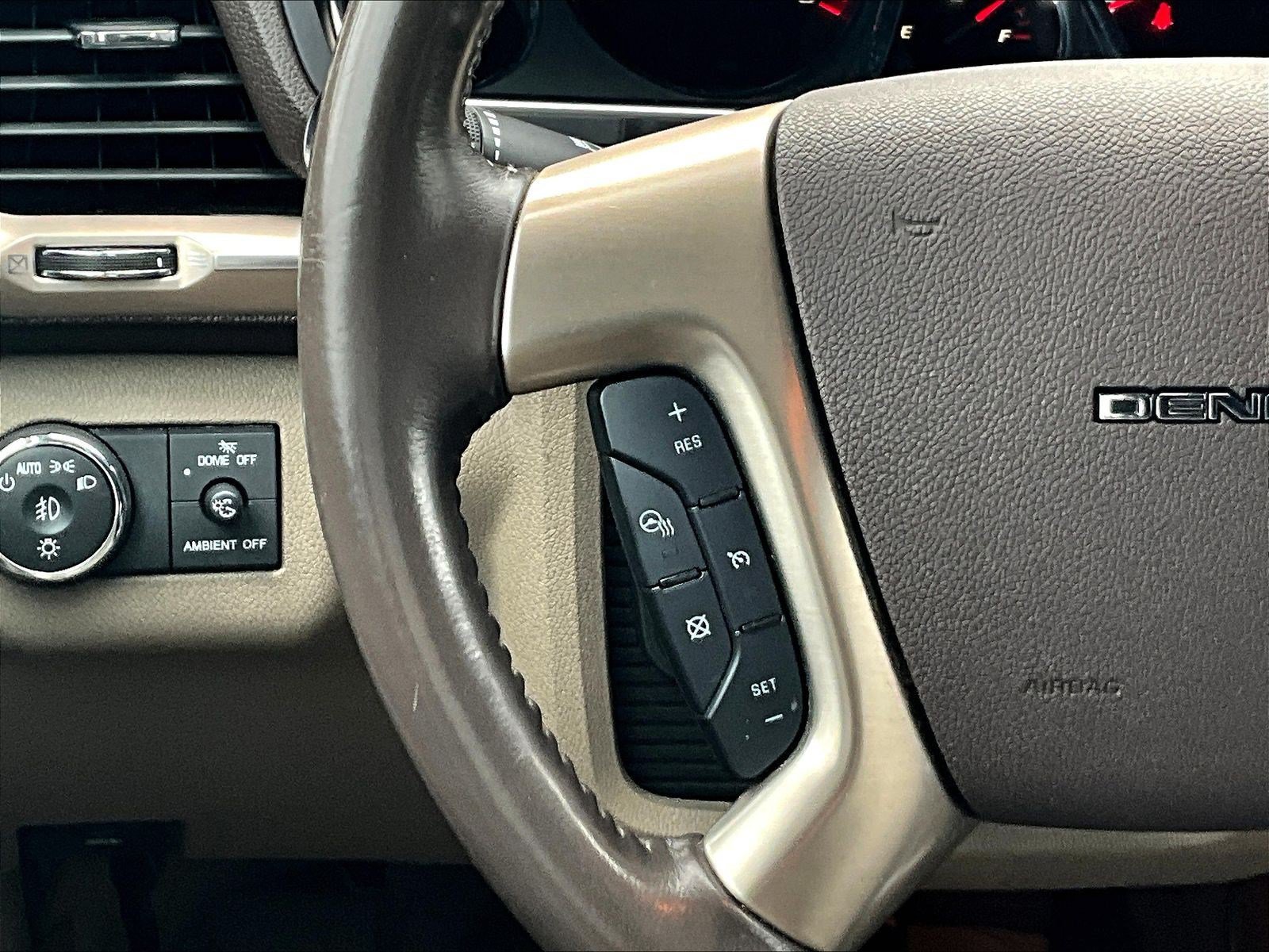Used 2016 GMC Acadia Denali AWD/4WD image 11