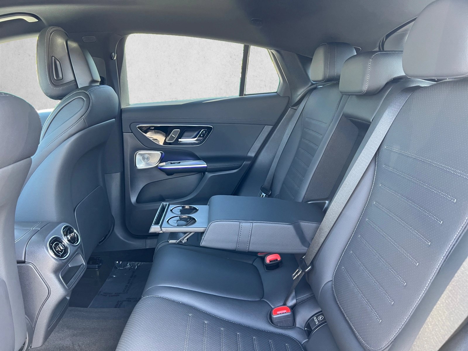 New 2026 Mercedes-Benz GLC 300 4MATIC image 17