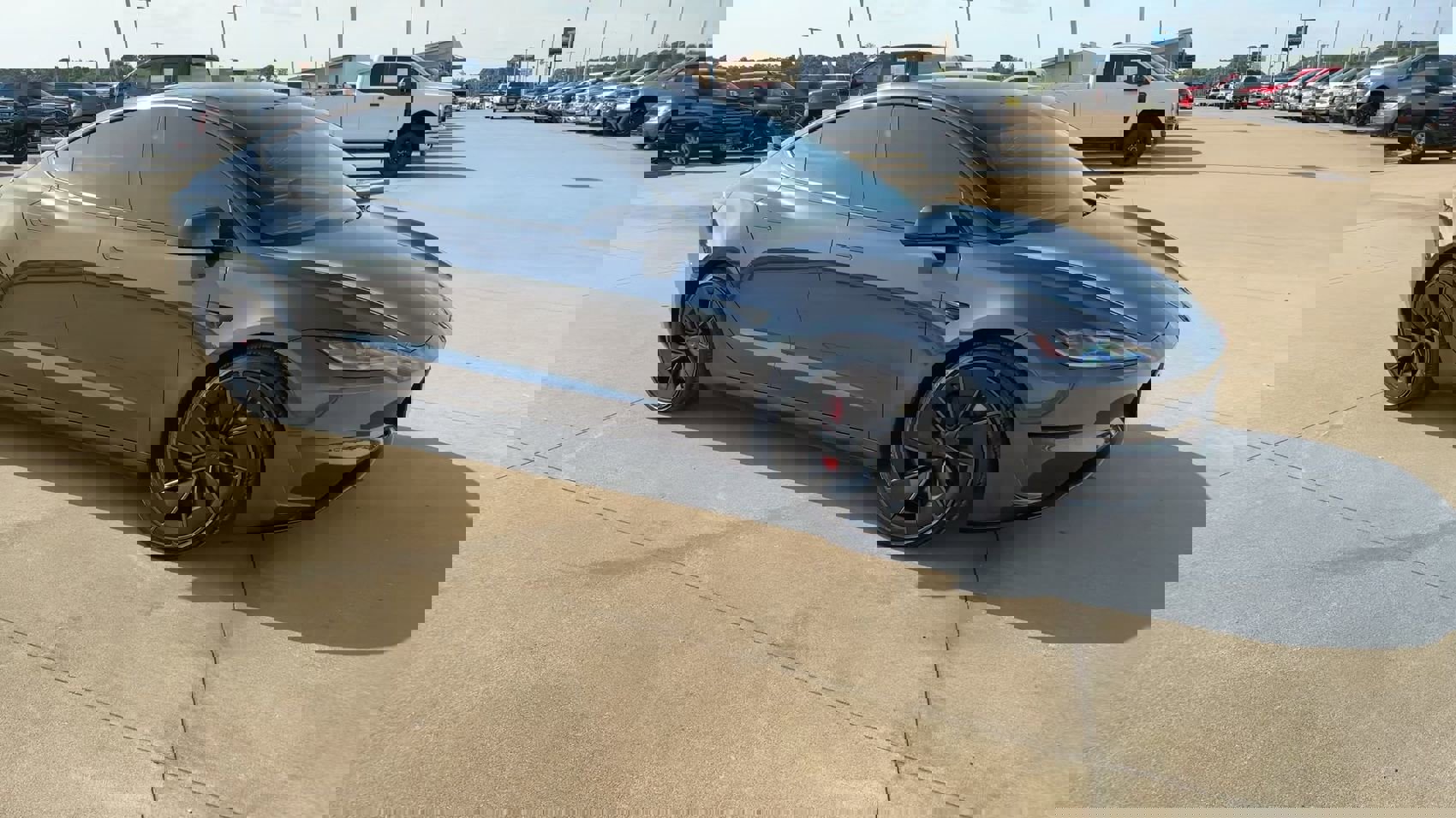 Used 2024 Tesla Model 3 Performance image 9