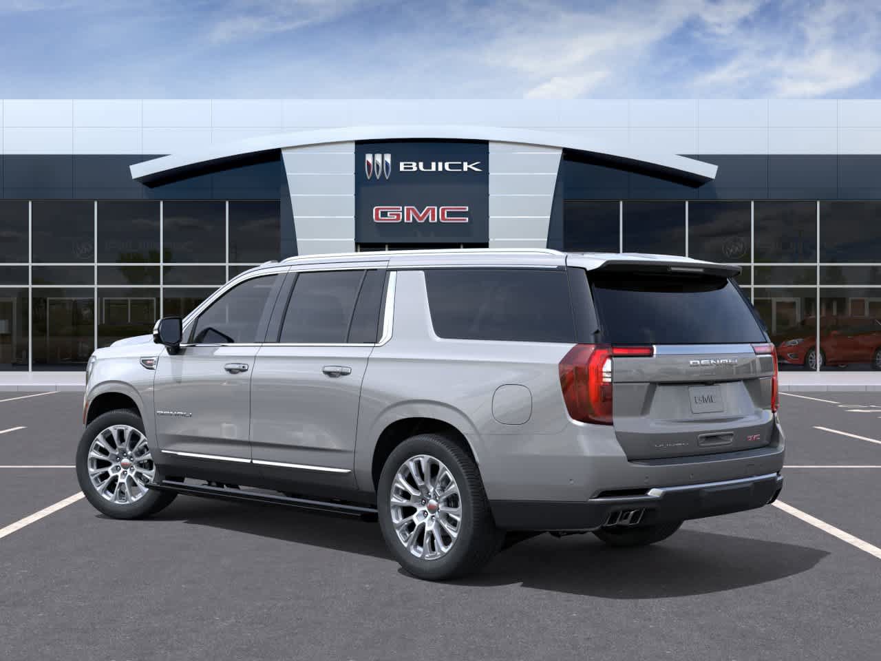 New 2026 GMC Yukon XL Denali w/ Denali Reserve Package RWD image 3