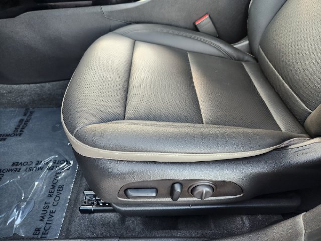 Used 2026 Chevrolet Trax ACTIV FWD image 24