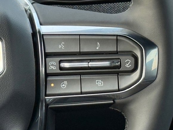 New 2026 GMC Sierra EV Elevation image 28