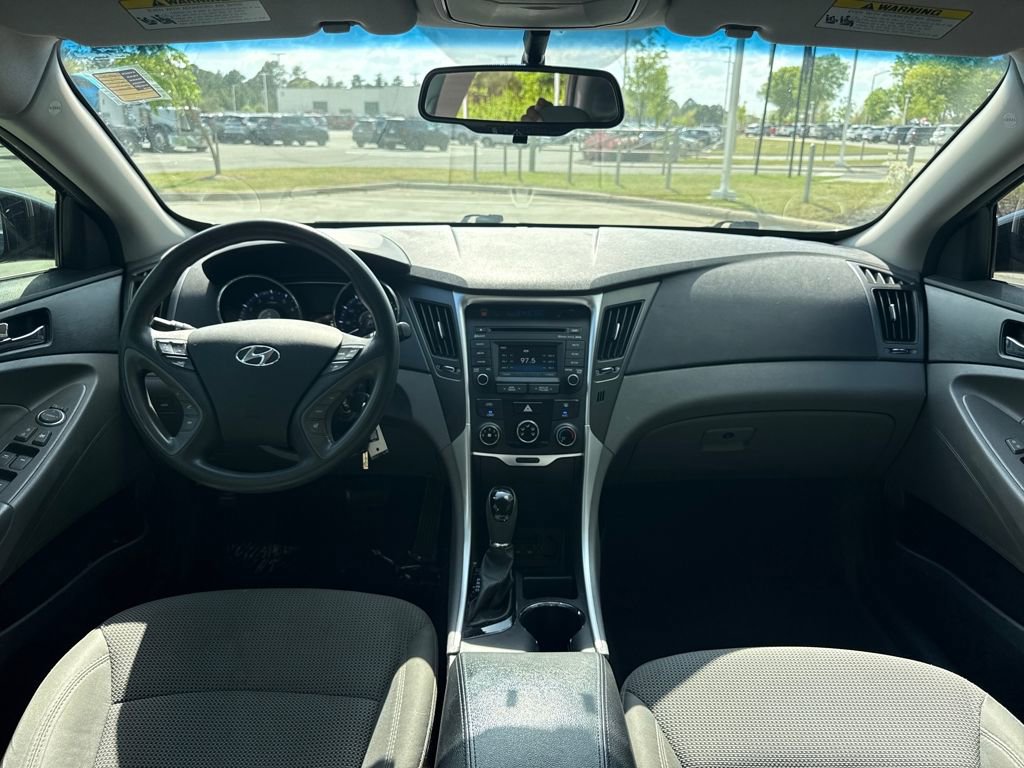 Used 2014 Hyundai Sonata GLS w/ Popular Equipment Group 2 image 16
