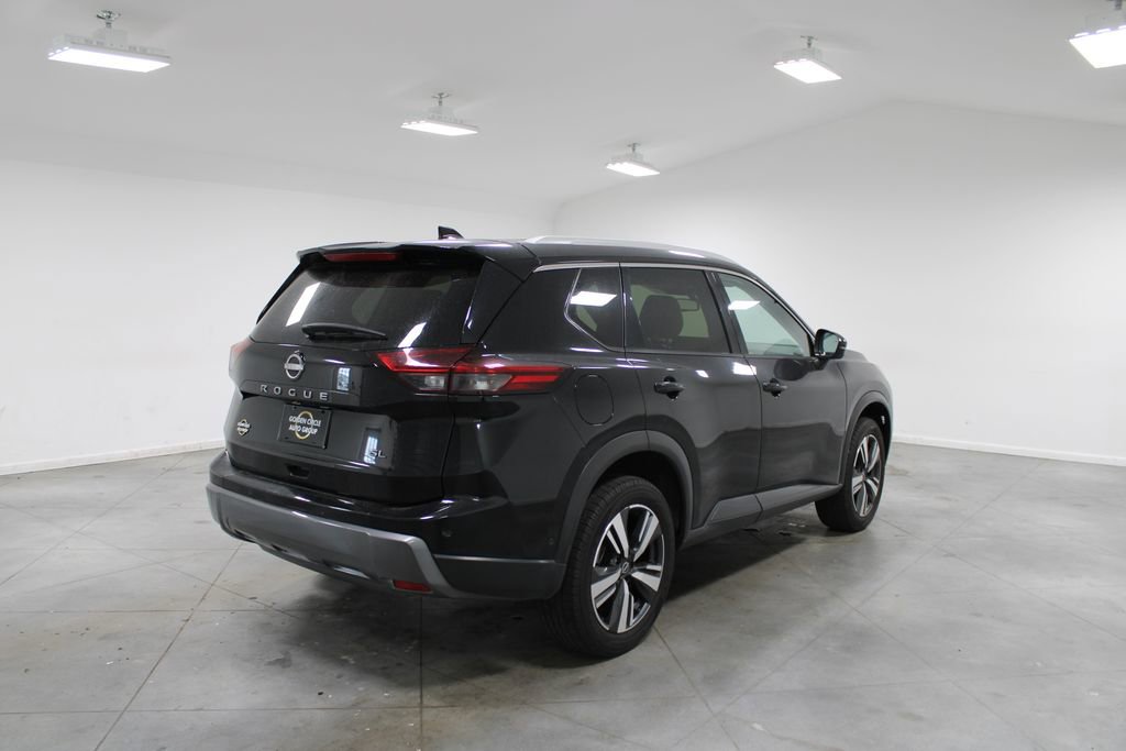 Used 2024 Nissan Rogue SL FWD image 9