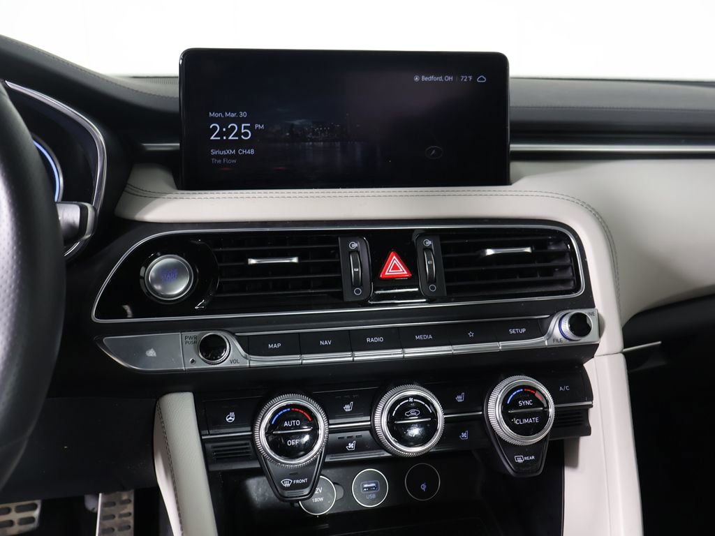 Used 2023 Genesis G70 2.0T w/ Sport Prestige Package image 45