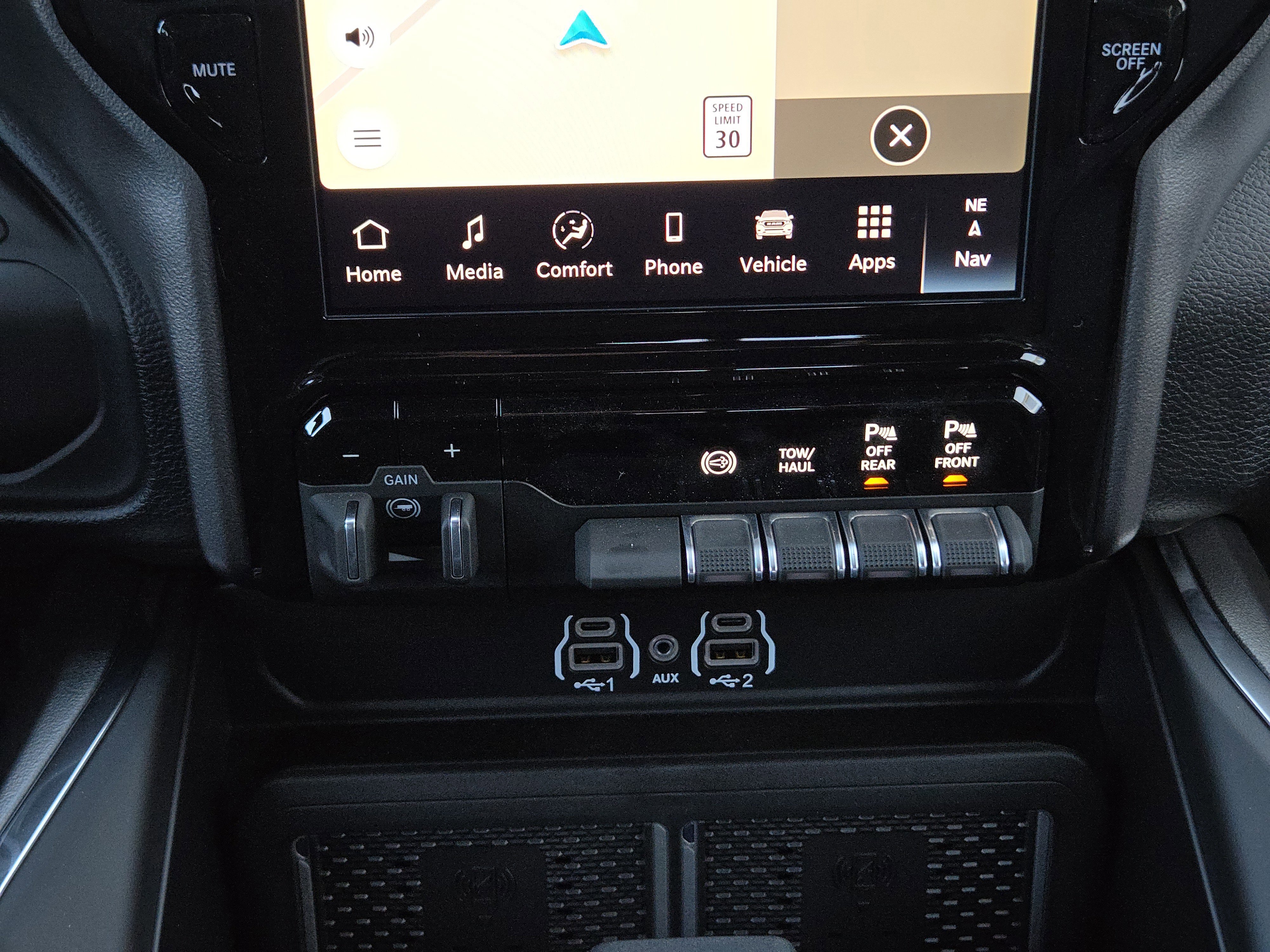 New 2026 RAM 2500 Laramie w/ Night Edition image 17