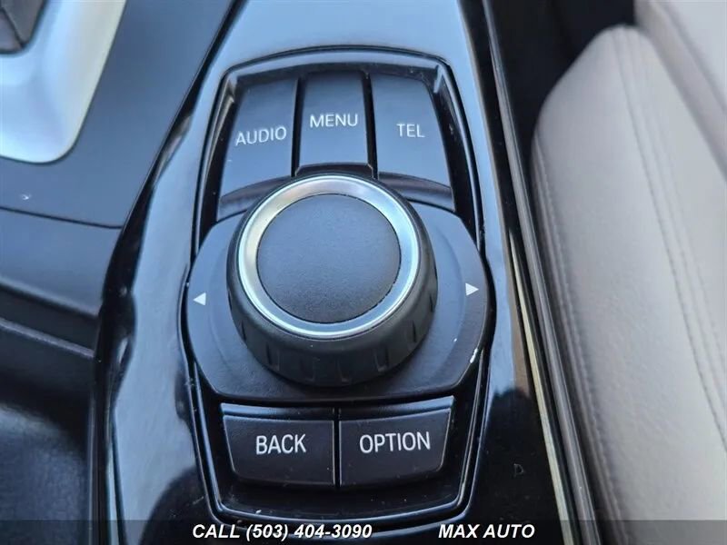 Used 2017 BMW 230i Coupe image 25