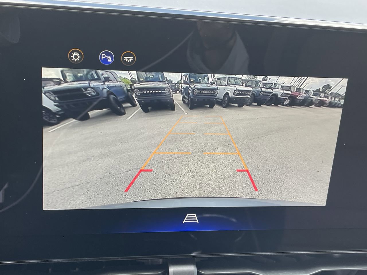Used 2025 Chevrolet Equinox ACTIV w/ Convenience Package III AWD/4WD image 22