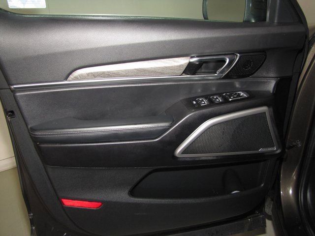 Used 2022 Kia Telluride EX w/ EX Premium Package image 11