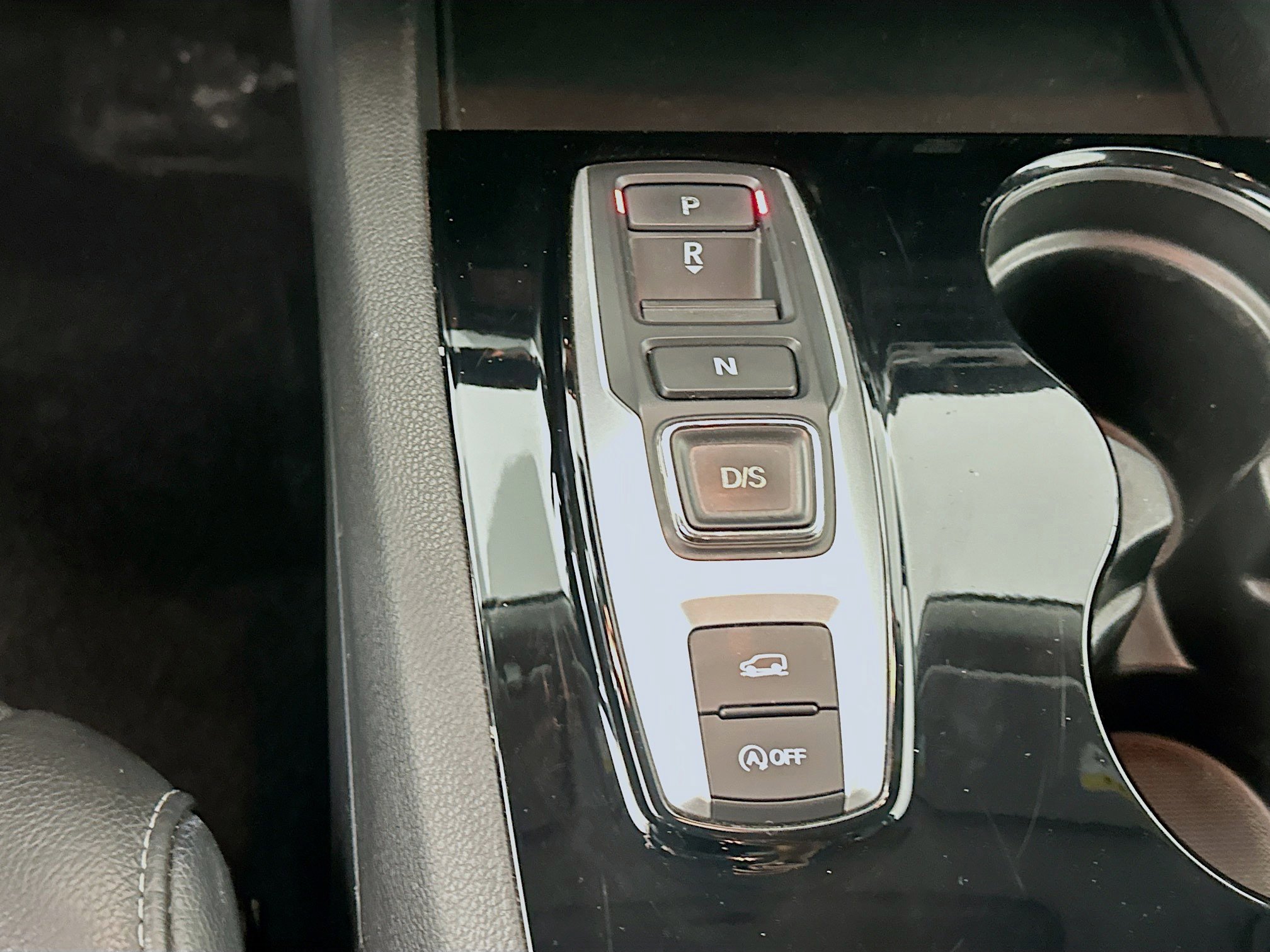 Used 2017 Honda Pilot Touring image 23