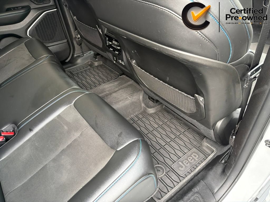 Certified 2022 Jeep Grand Cherokee Trailhawk w/ Advanced Protech Group II AWD/4WD image 30