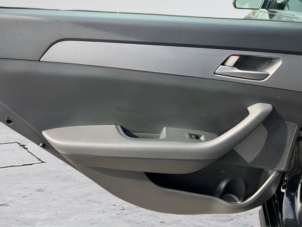 Used 2019 Hyundai Sonata SE FWD image 20
