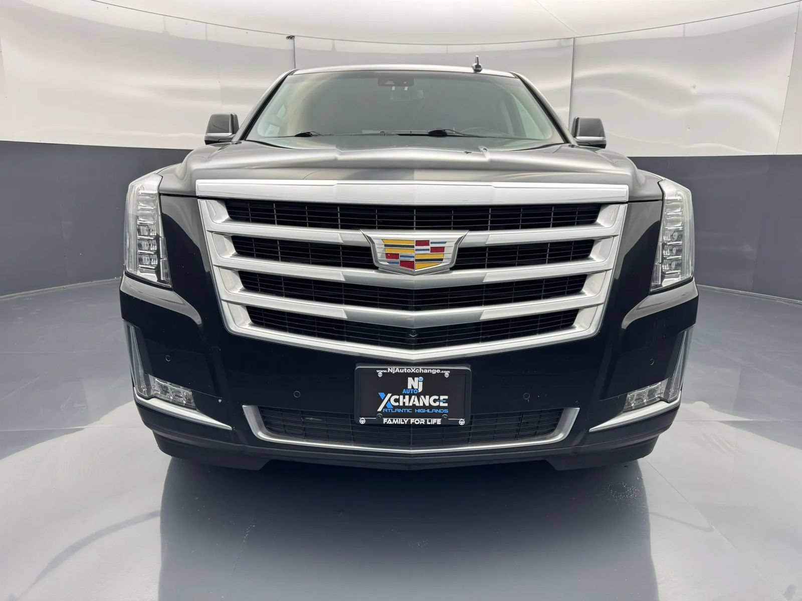 Used 2019 Cadillac Escalade Luxury AWD/4WD image 20