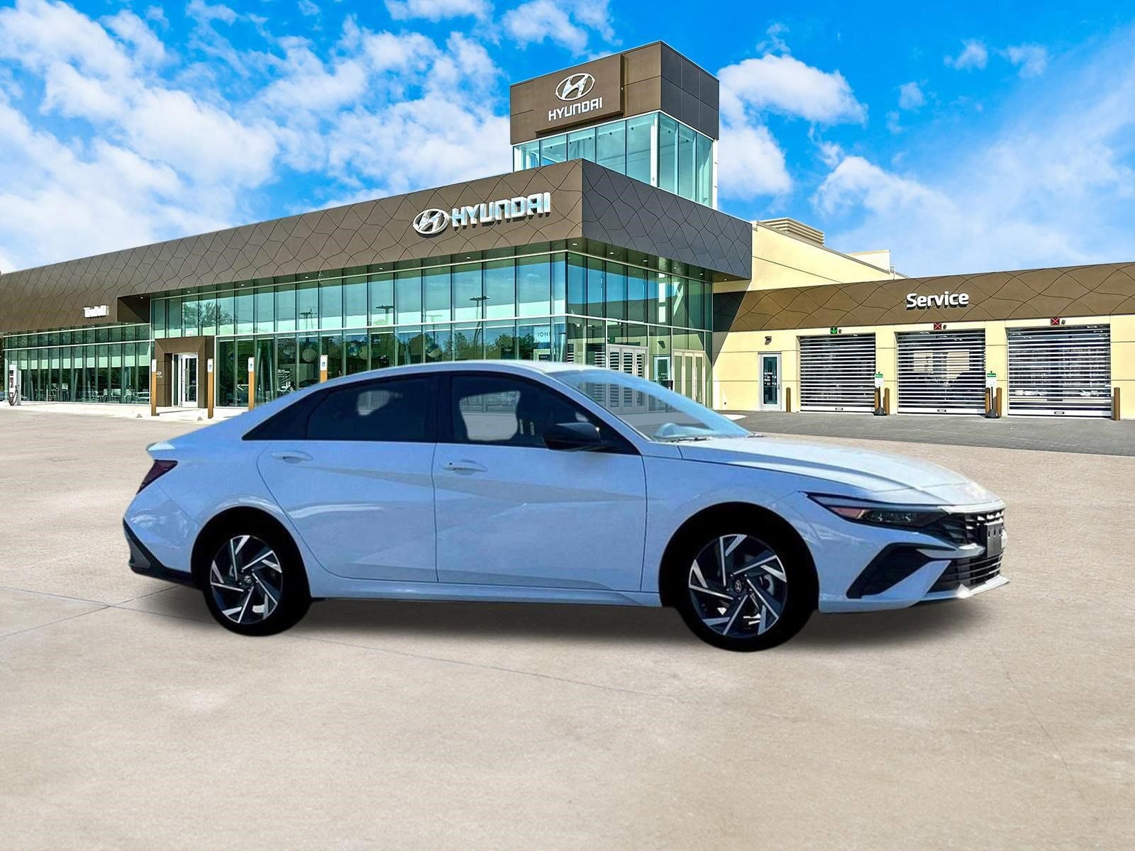 Used 2025 Hyundai Elantra Sport FWD image 12