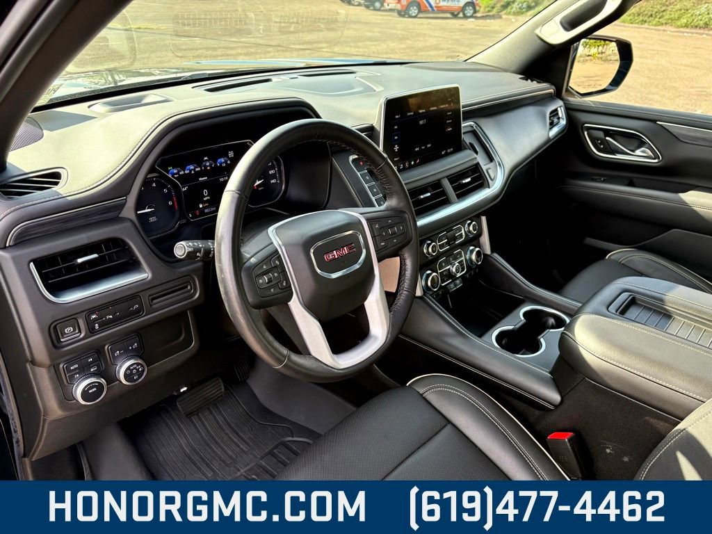 Used 2021 GMC Yukon SLT w/ SLT Premium Package image 11