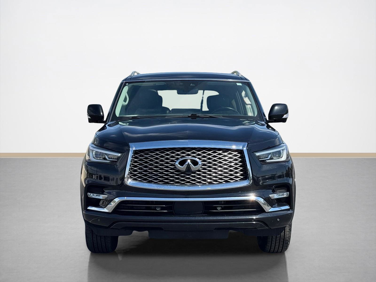 Used 2024 INFINITI QX80 Luxe image 2