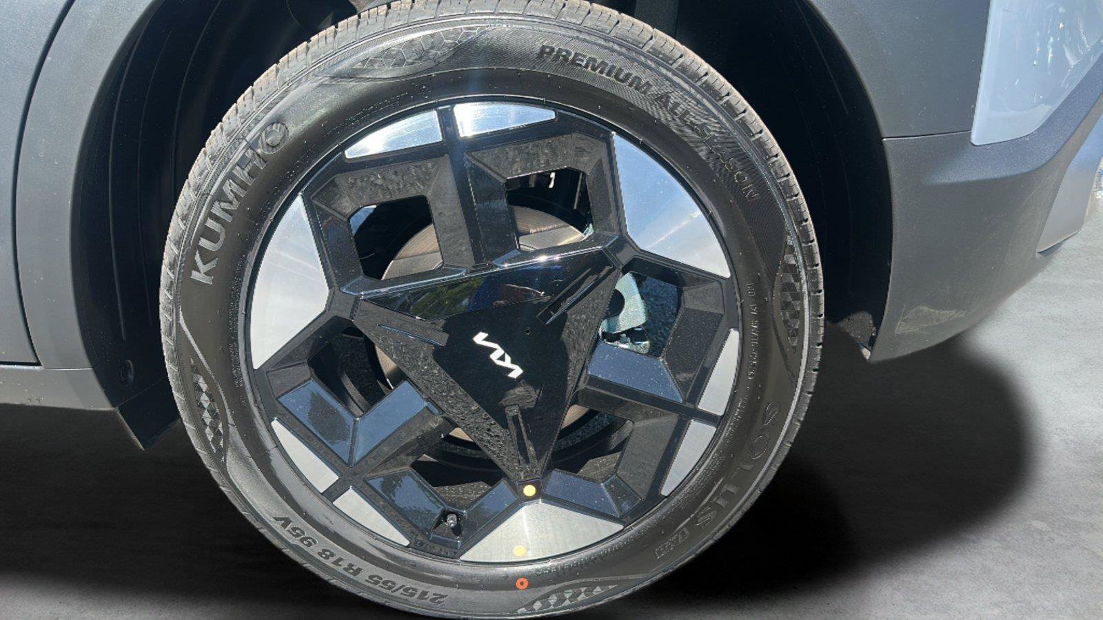 New 2027 Kia Seltos EX FWD image 30