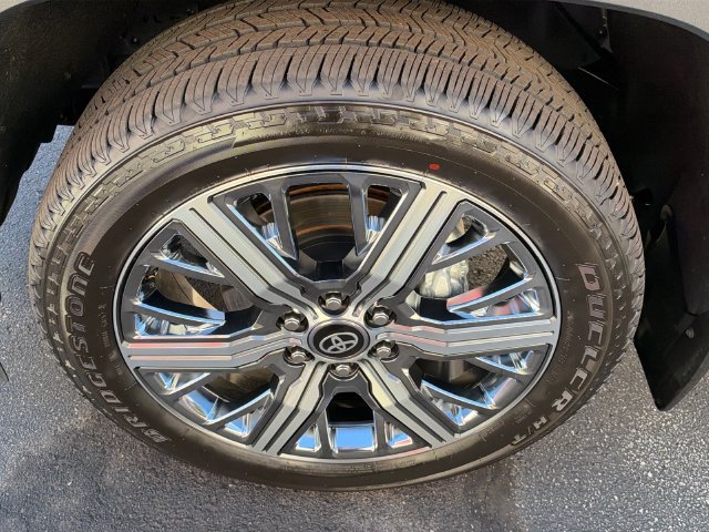 Used 2026 Toyota Sequoia Capstone AWD/4WD image 10