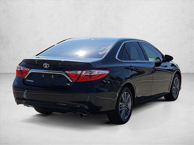 Used 2017 Toyota Camry SE FWD image 5