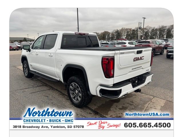 Used 2024 GMC Sierra 1500 AT4 w/ Technology Package image 7