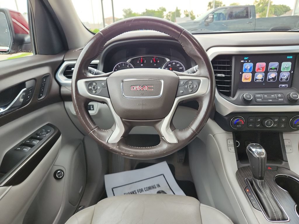 Used 2017 GMC Acadia SLT AWD/4WD image 17