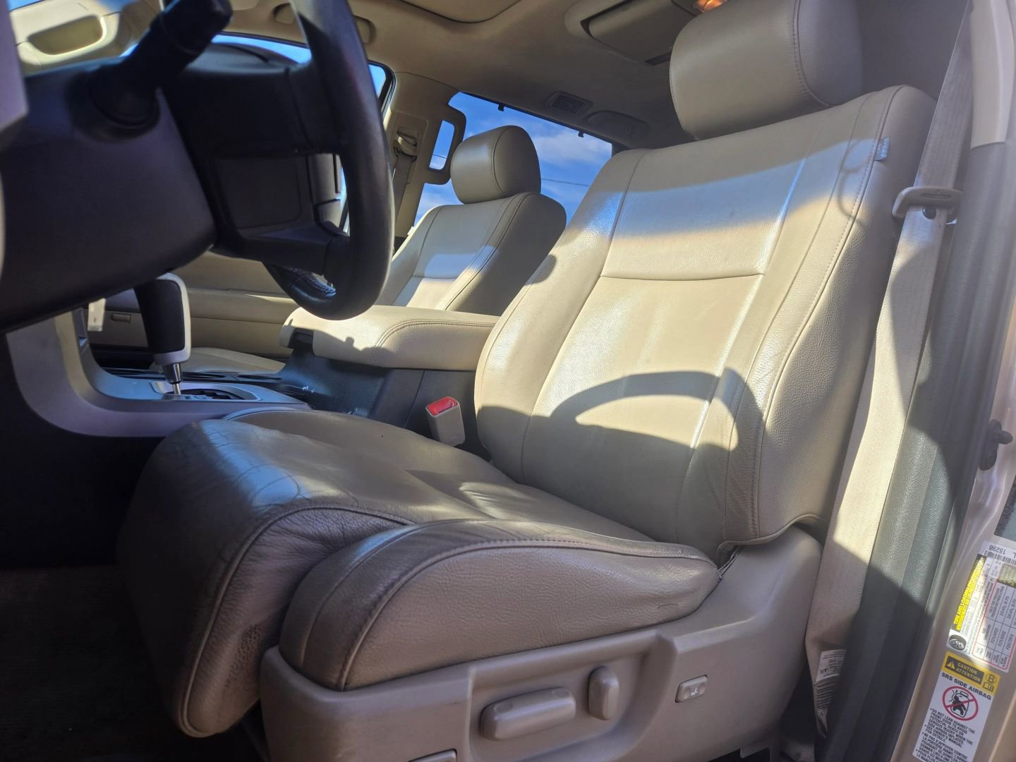 Used 2010 Toyota Sequoia Limited image 10