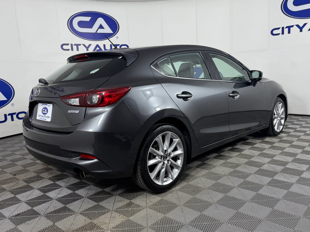 Used 2017 MAZDA MAZDA3 Touring image 6