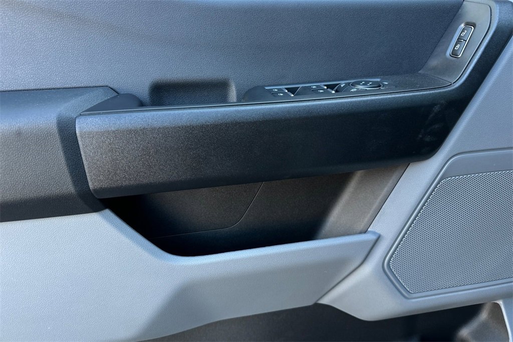 New 2026 Ford F350 XL w/ XL Chrome Package image 8