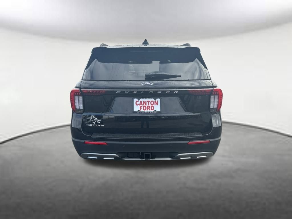 New 2025 Ford Explorer Active w/ Active Comfort Package image 4