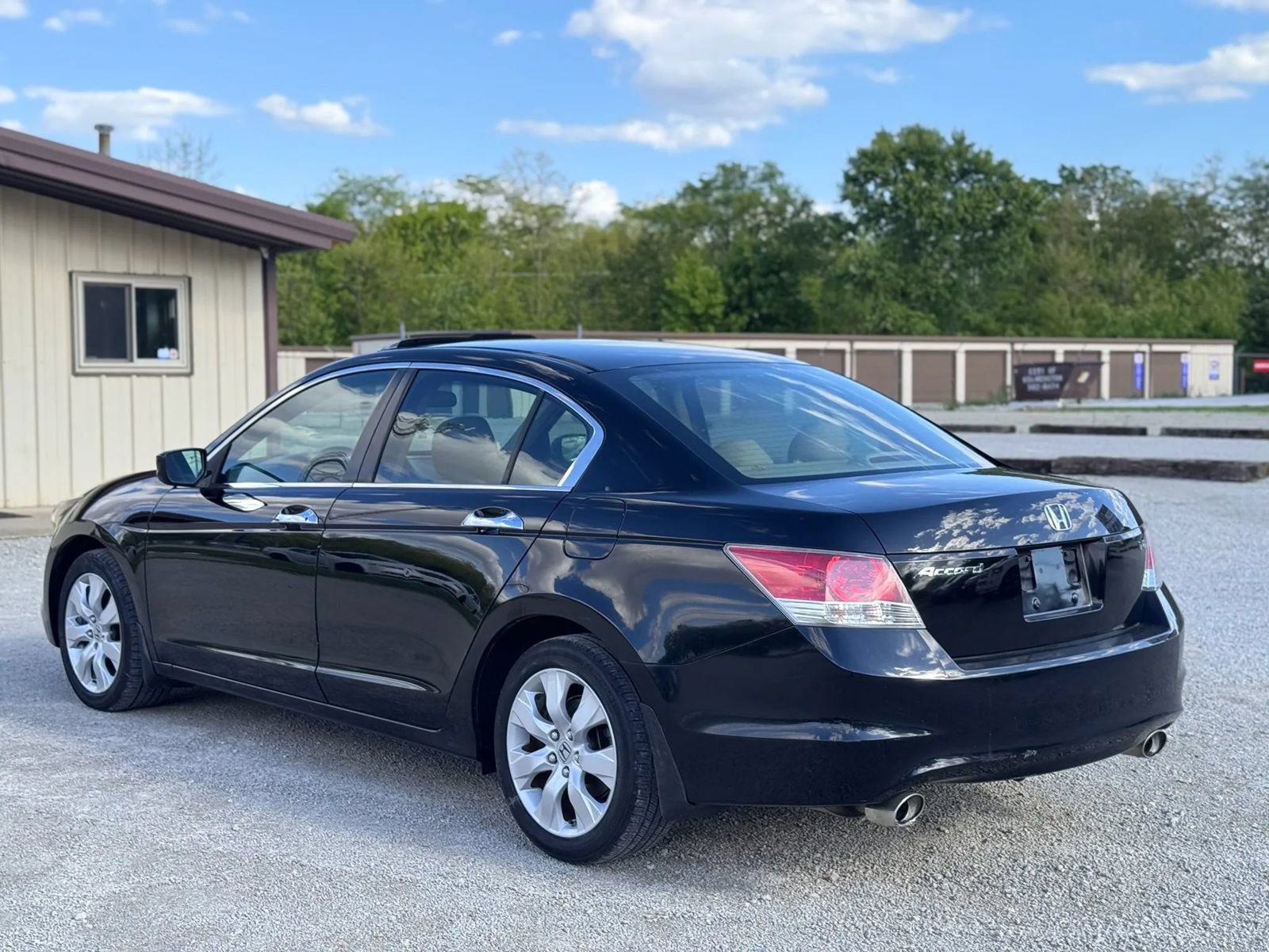 Used 2010 Honda Accord EX image 8