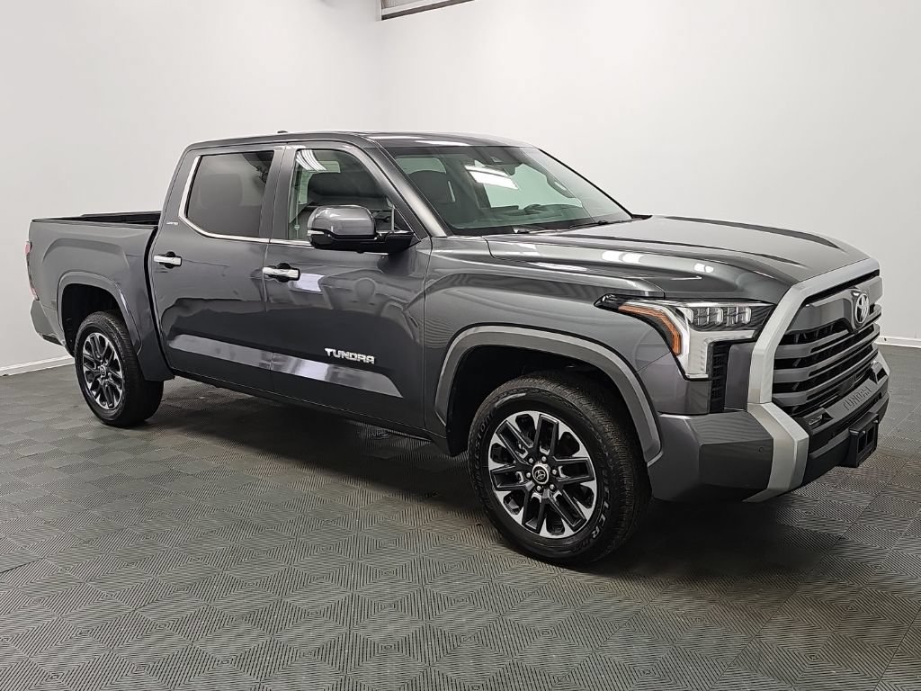 Used 2024 Toyota Tundra Limited AWD/4WD image 3