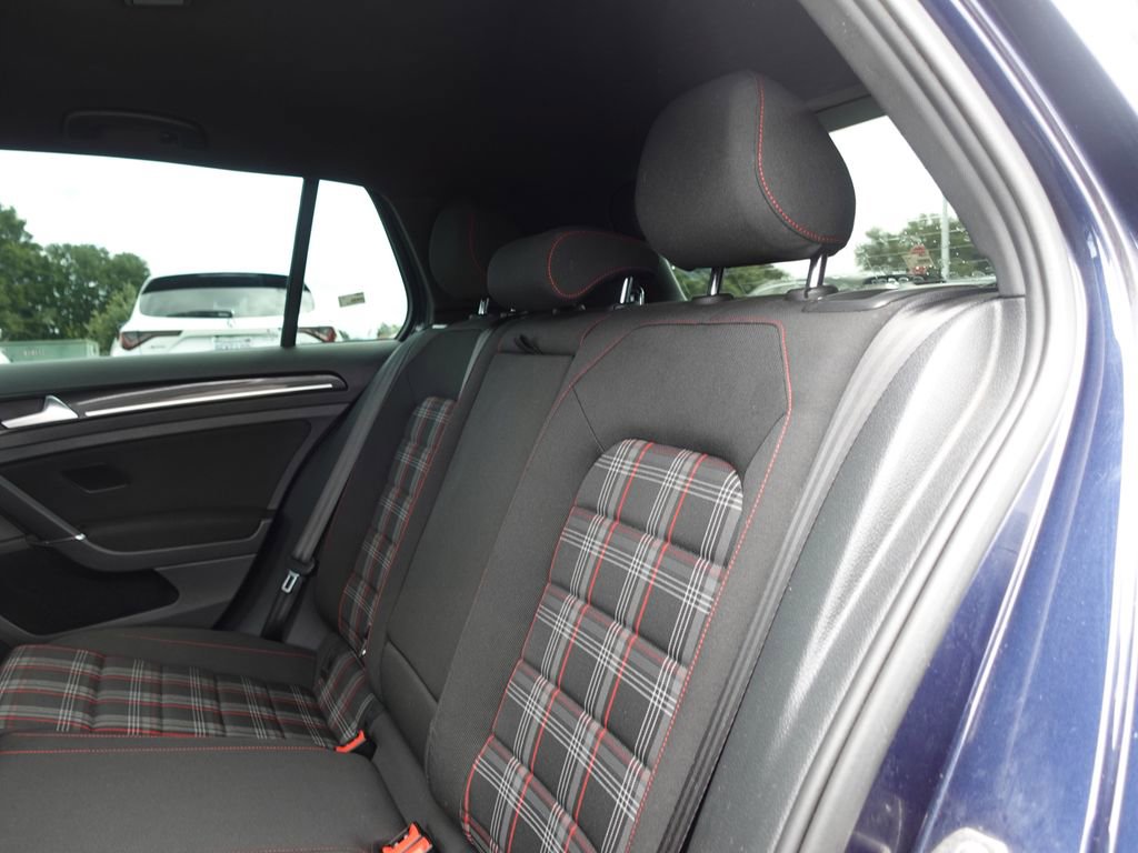 Used 2017 Volkswagen GTI Sport FWD image 22