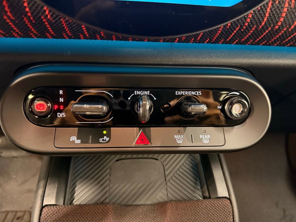 Used 2026 MINI Cooper Countryman S w/ Comfort Package Max image 18