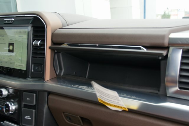 New 2025 Ford F250 King Ranch w/ Chrome Package image 47