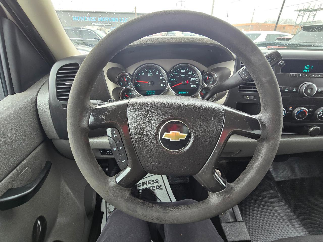 Used 2013 Chevrolet Silverado 3500 W/T w/ Snow Plow Prep Package image 7