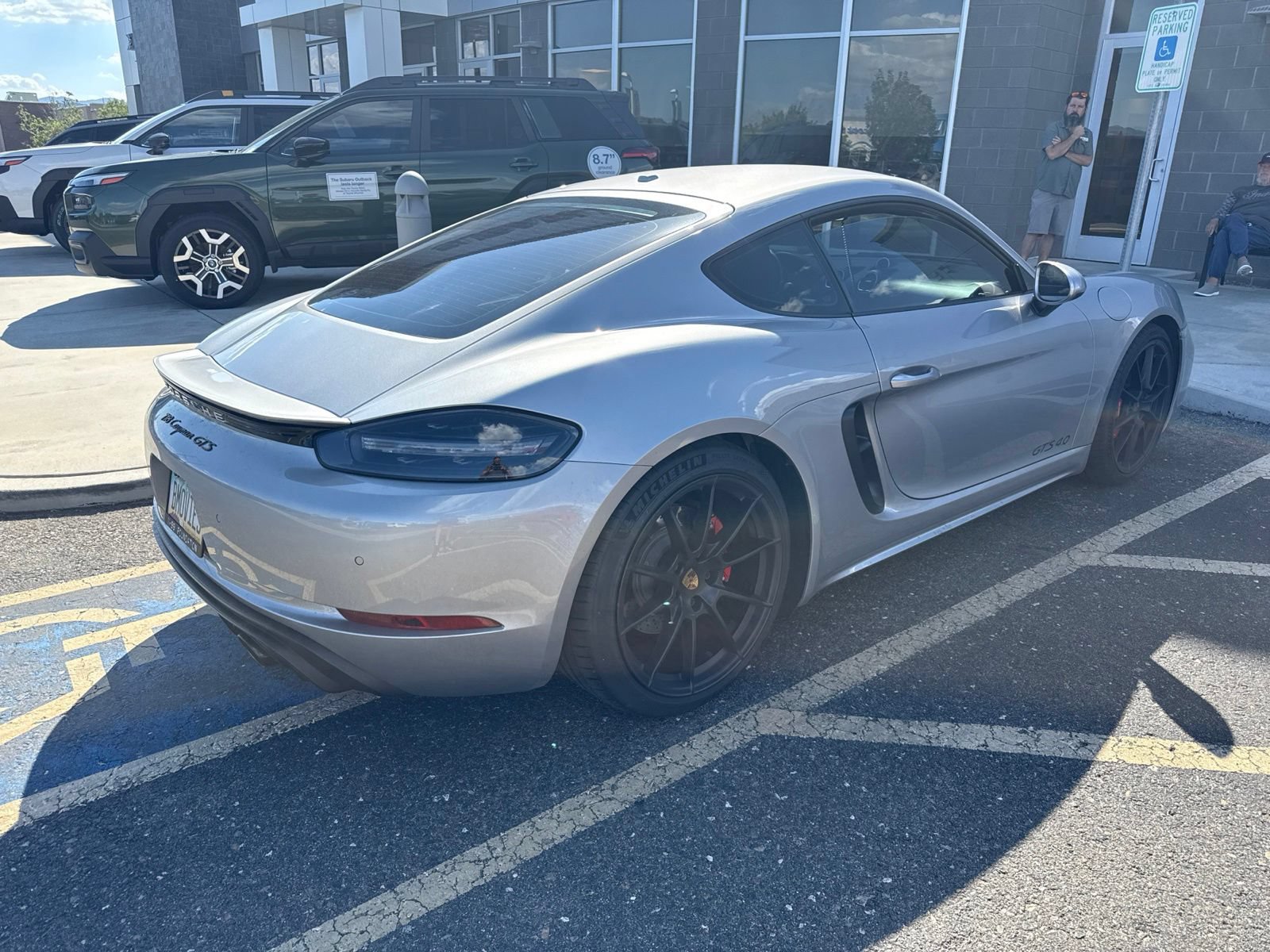 Used 2021 Porsche 718 Cayman GTS RWD image 6