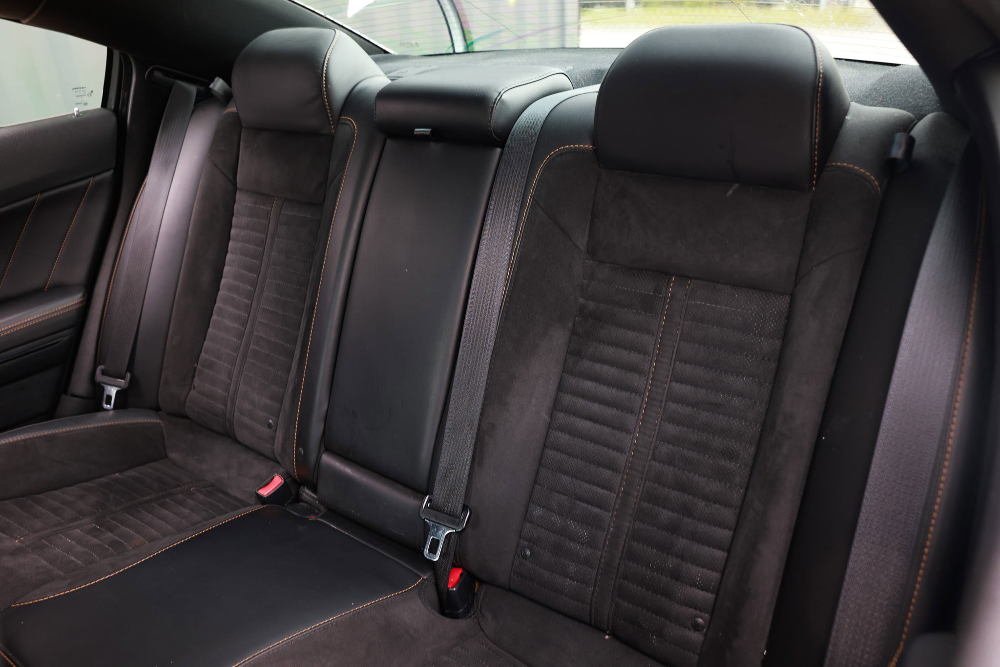 Used 2018 Dodge Charger R/T RWD image 12