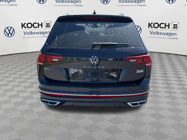Used 2023 Volkswagen Tiguan SEL R-Line AWD/4WD image 7